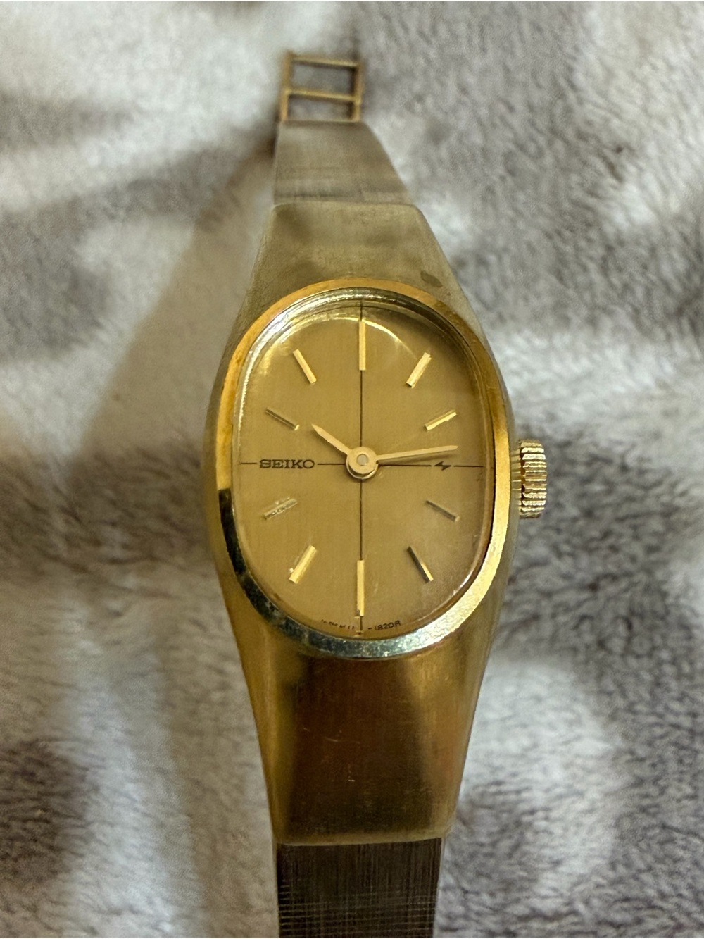 Vintage Seiko 11-7669 Mechanical Ladies Watch Gold June 1973 Manual Wind Run